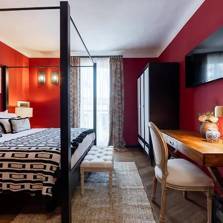 Bagutta - The Couper Guest house *