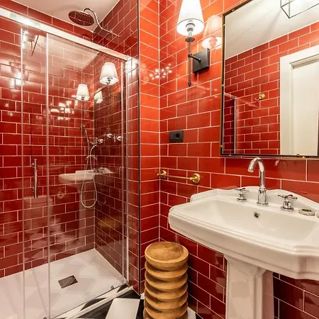 Konukevi Bagutta - The Couper Milano